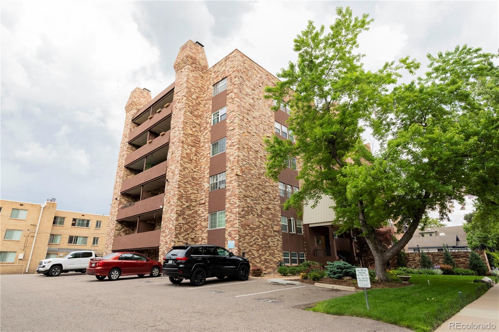 252 N Pennsylvania Street Unit: 605