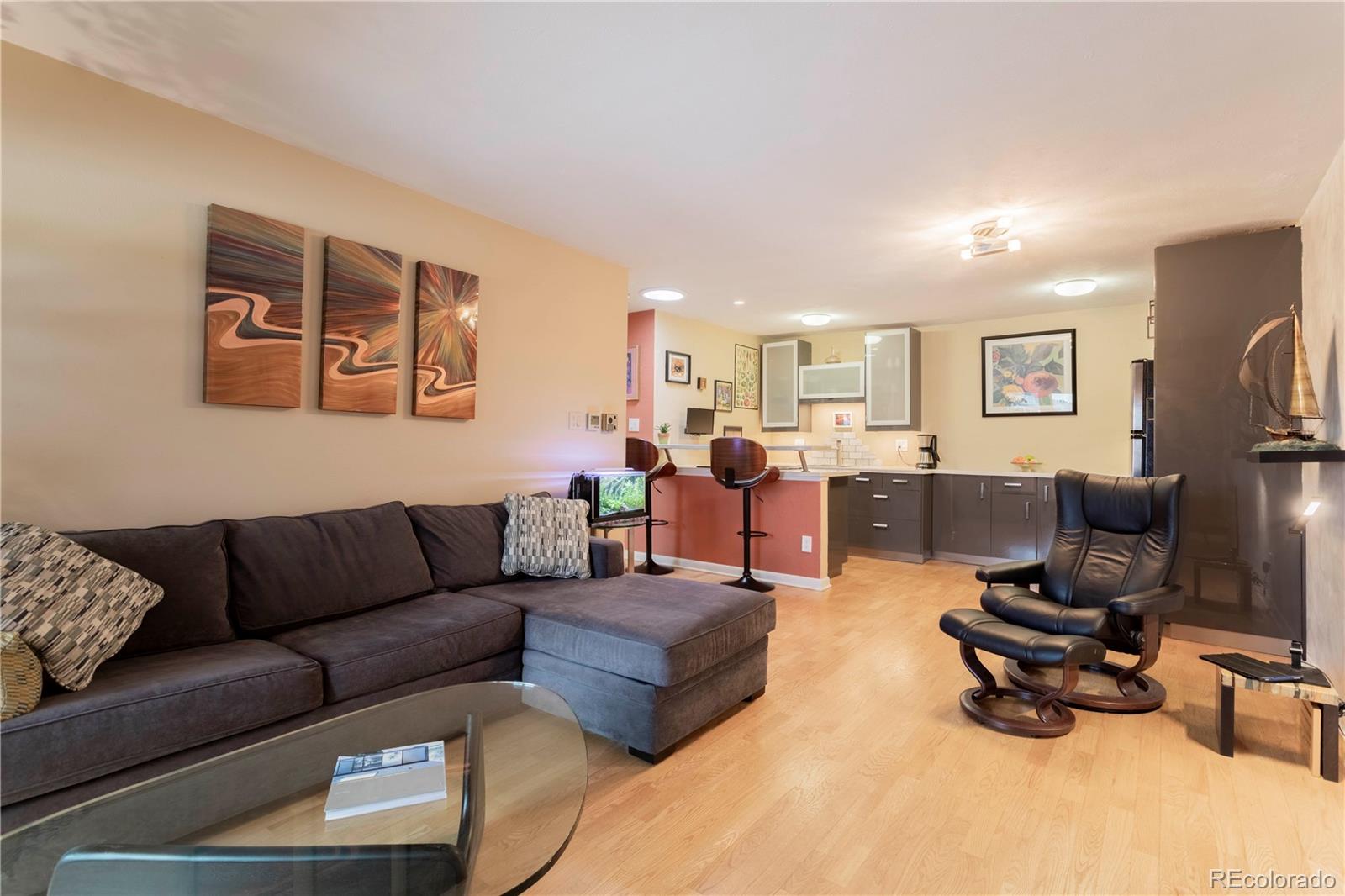 252 N Pennsylvania Street Unit: 605