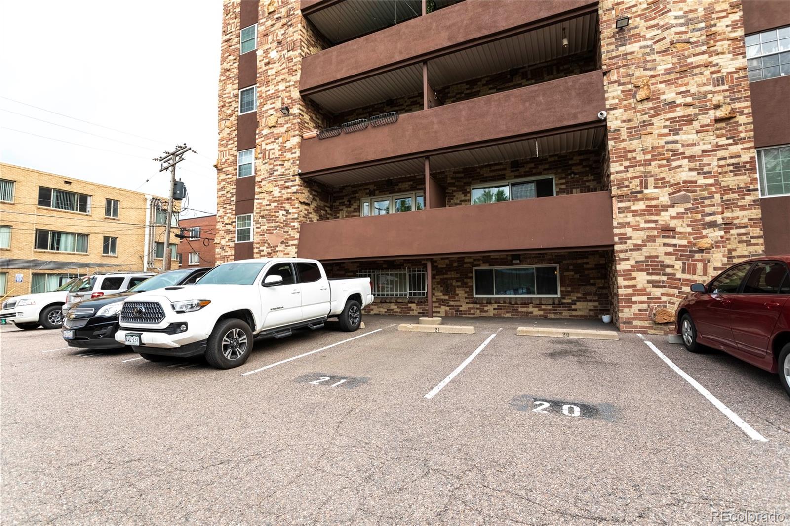 252 N Pennsylvania Street Unit: 605