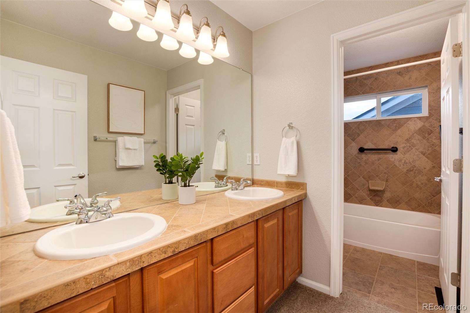 16544 E Blackthorn Way