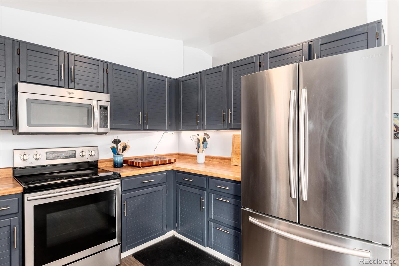 11899 Bellaire Circle