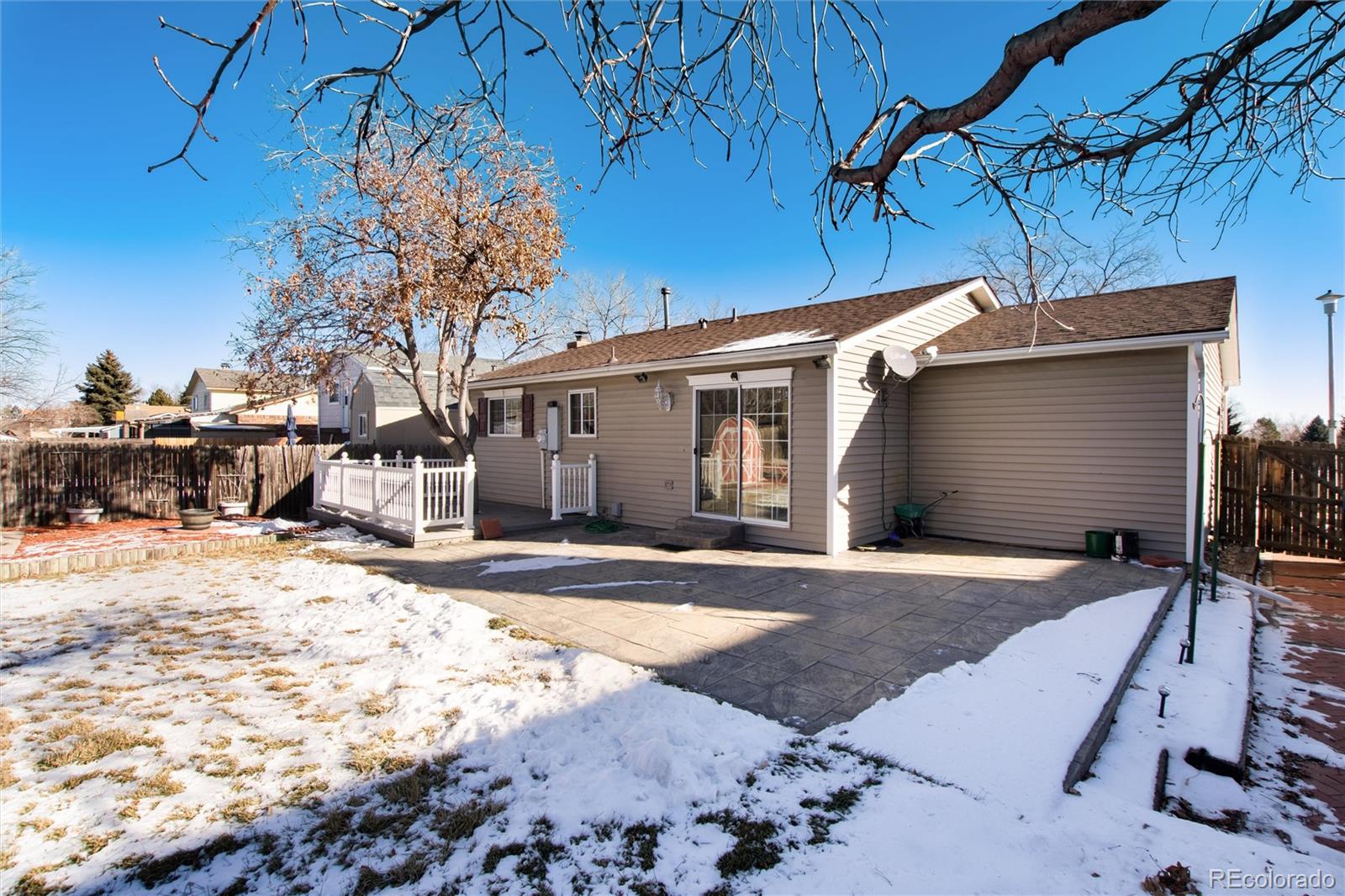 6325 S Johnson Street