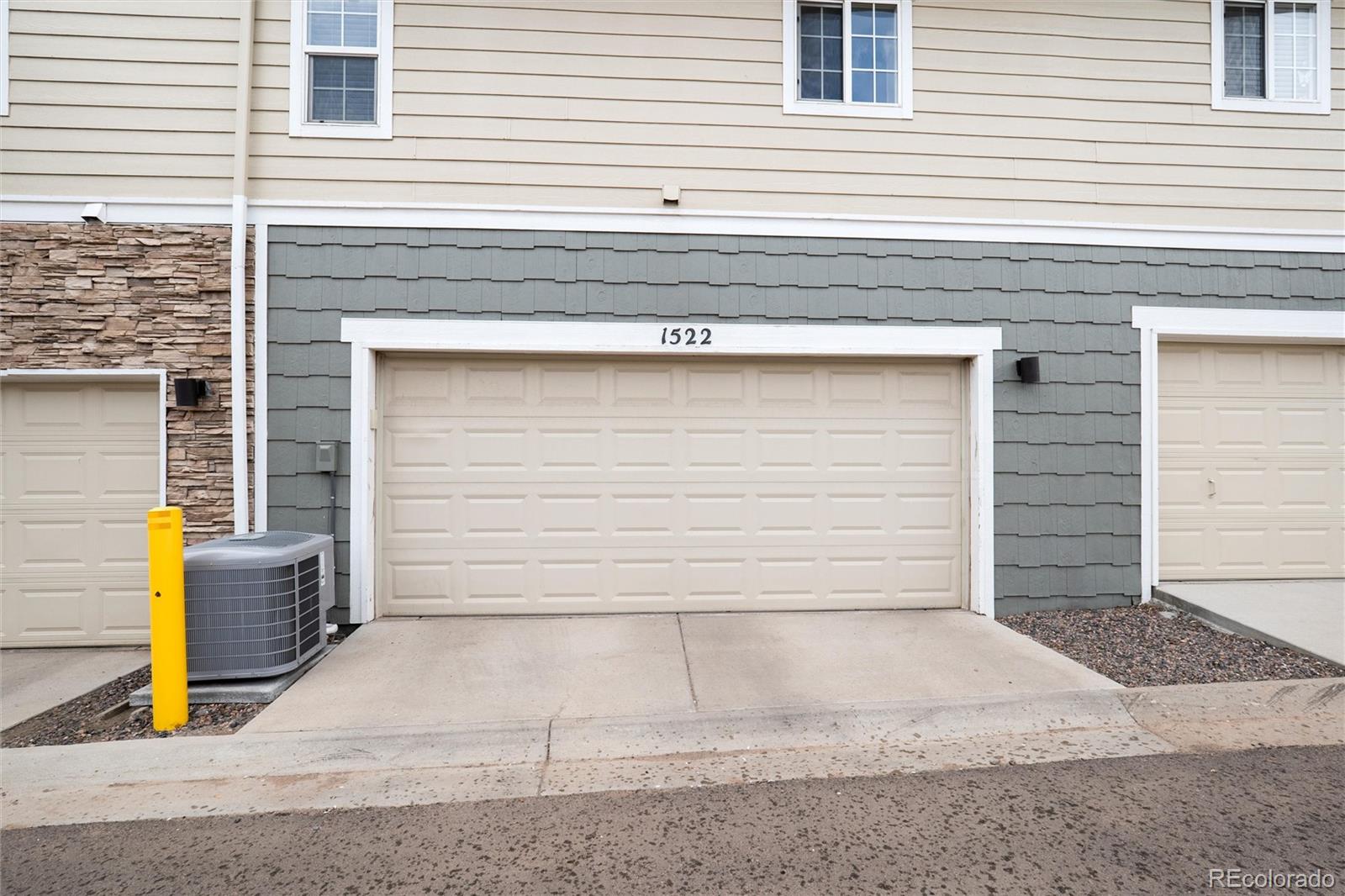 1522 Chimney Peak Drive