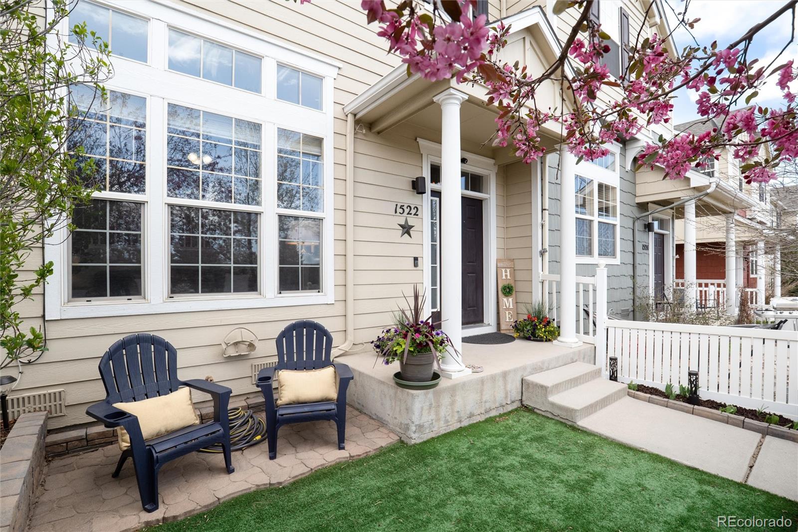 1522 Chimney Peak Drive