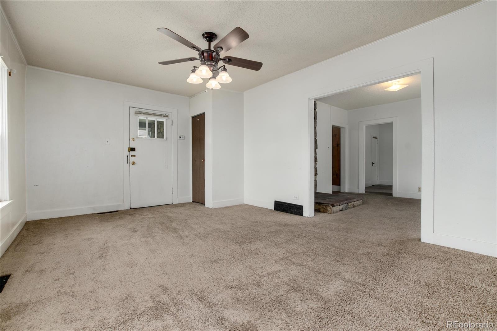 2822 S Cherokee Street