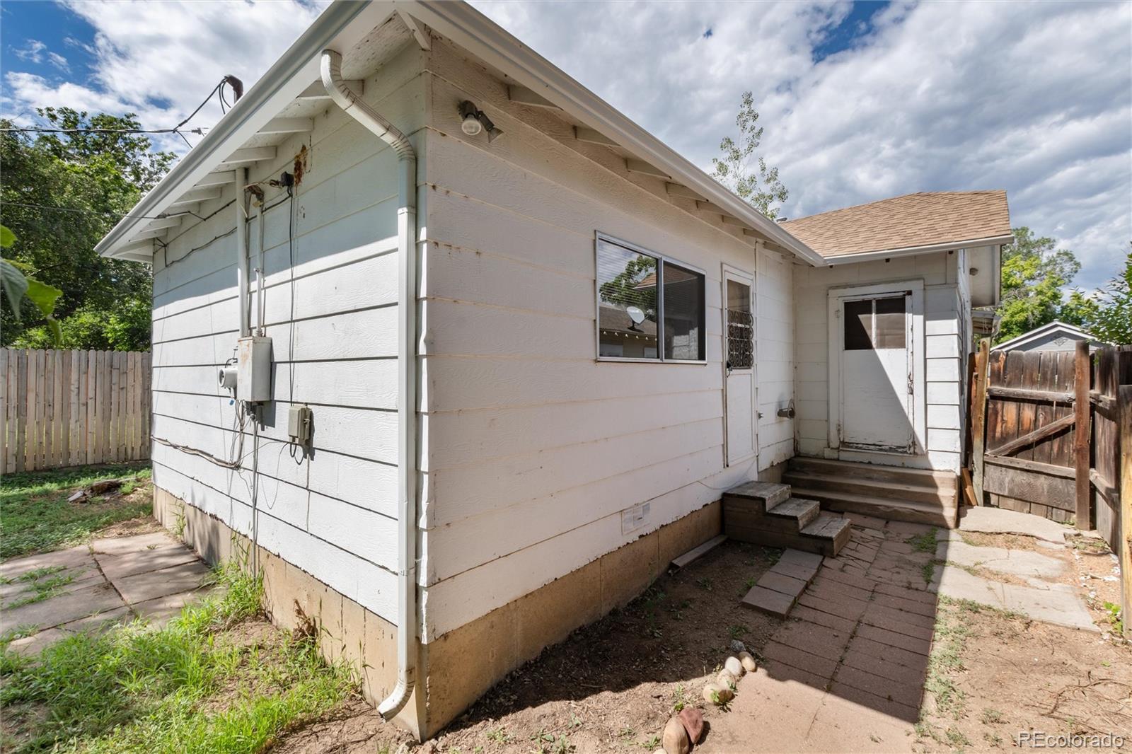 2822 S Cherokee Street