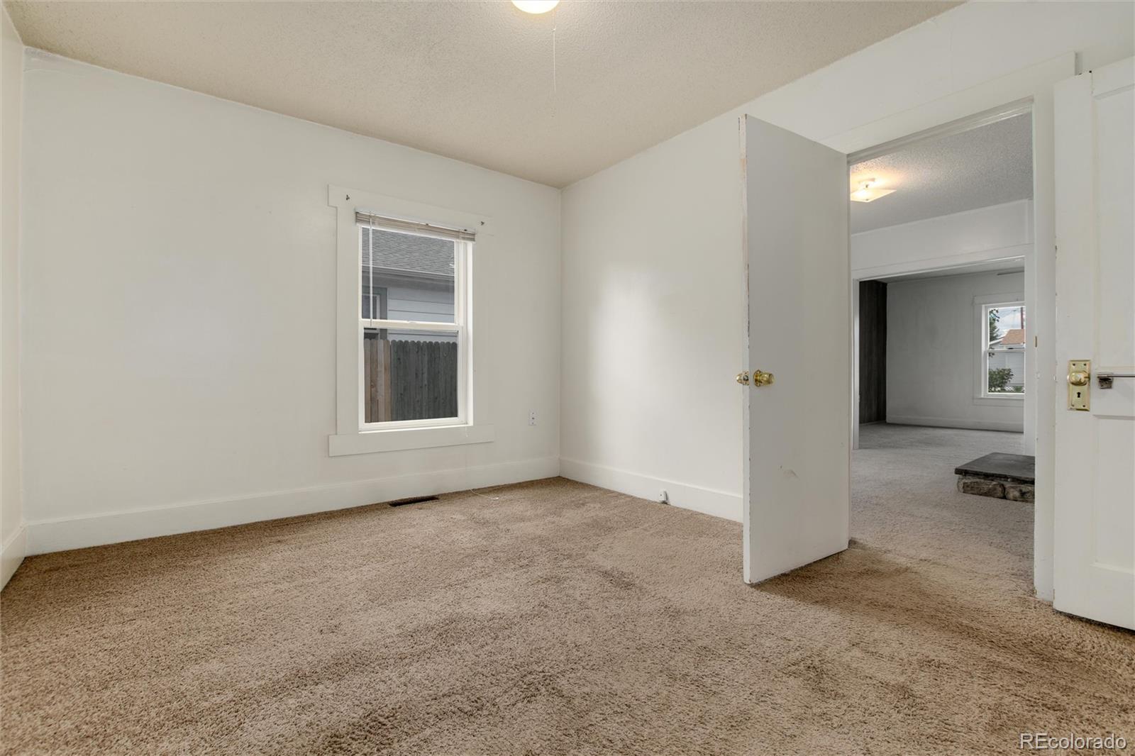 2822 S Cherokee Street