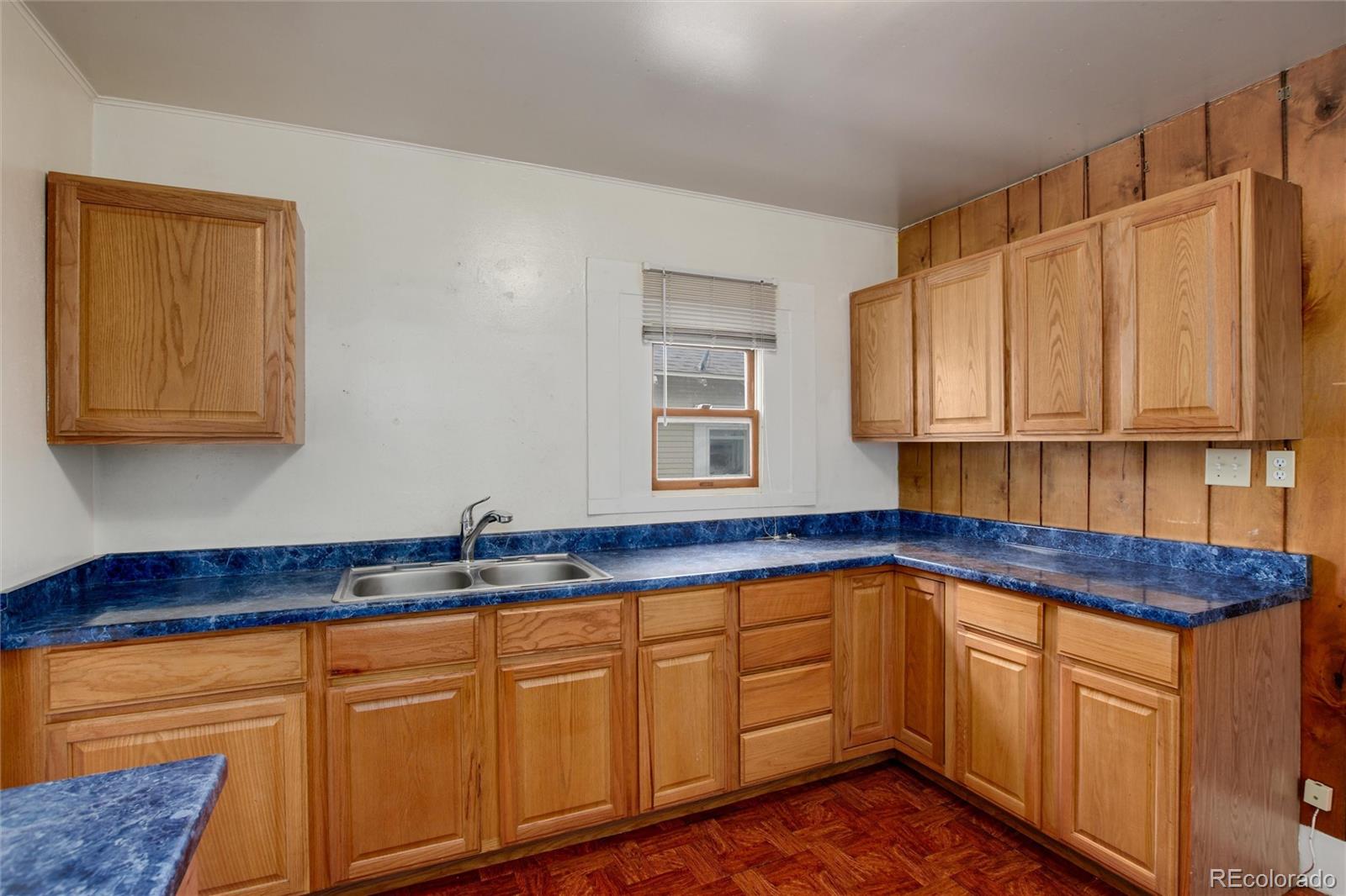 2822 S Cherokee Street