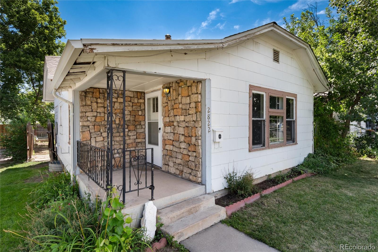 2822 S Cherokee Street