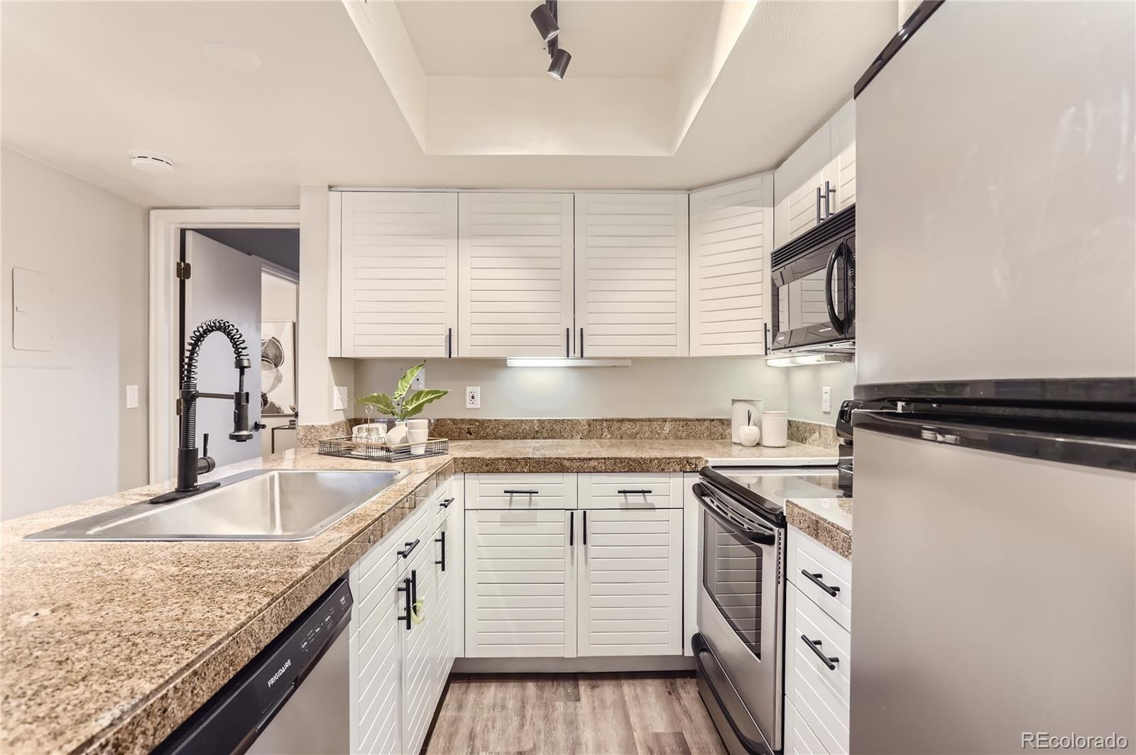 221 S Garfield Street Unit: 104