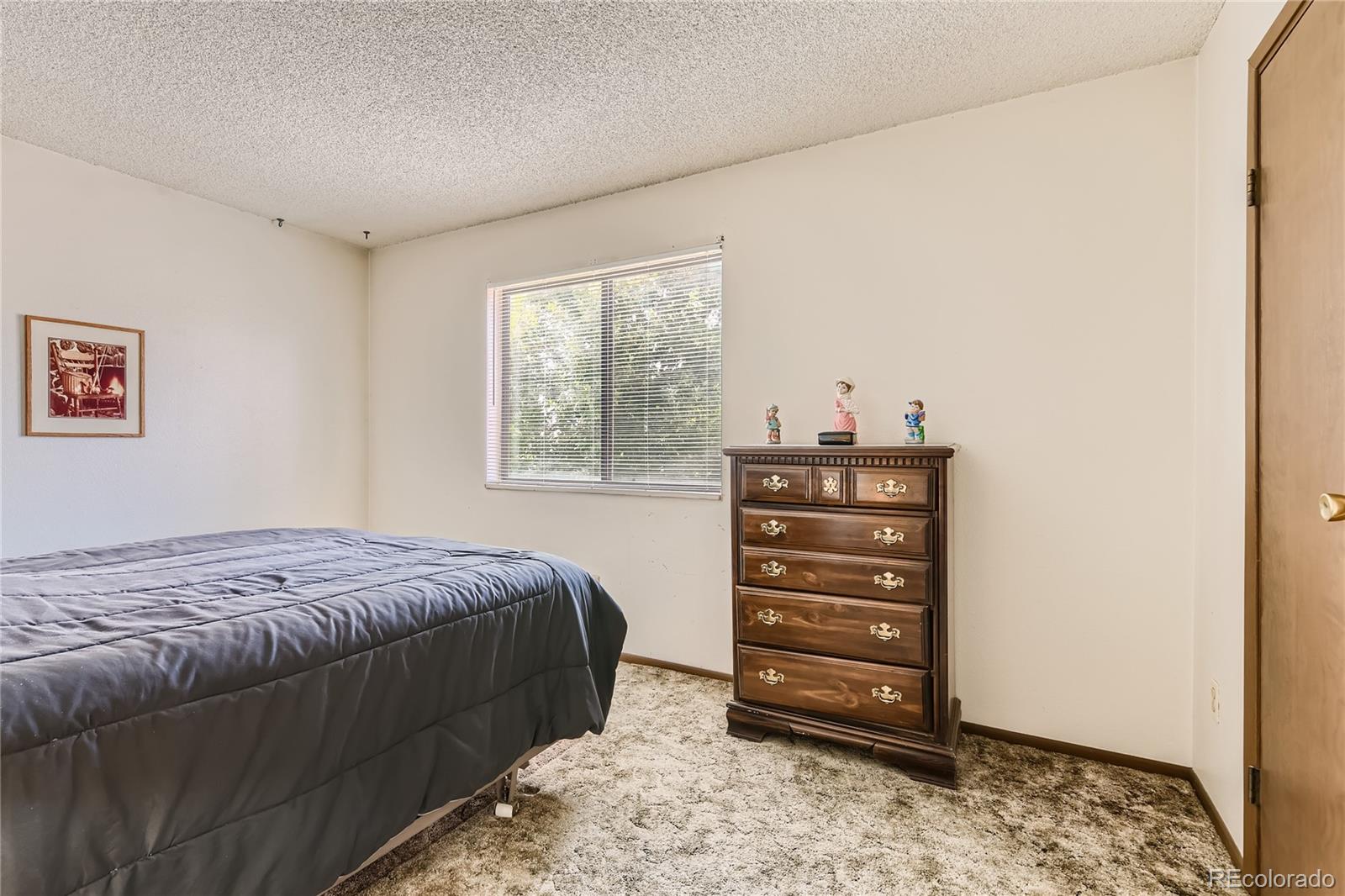 3225 S Garrison Street Unit: 15