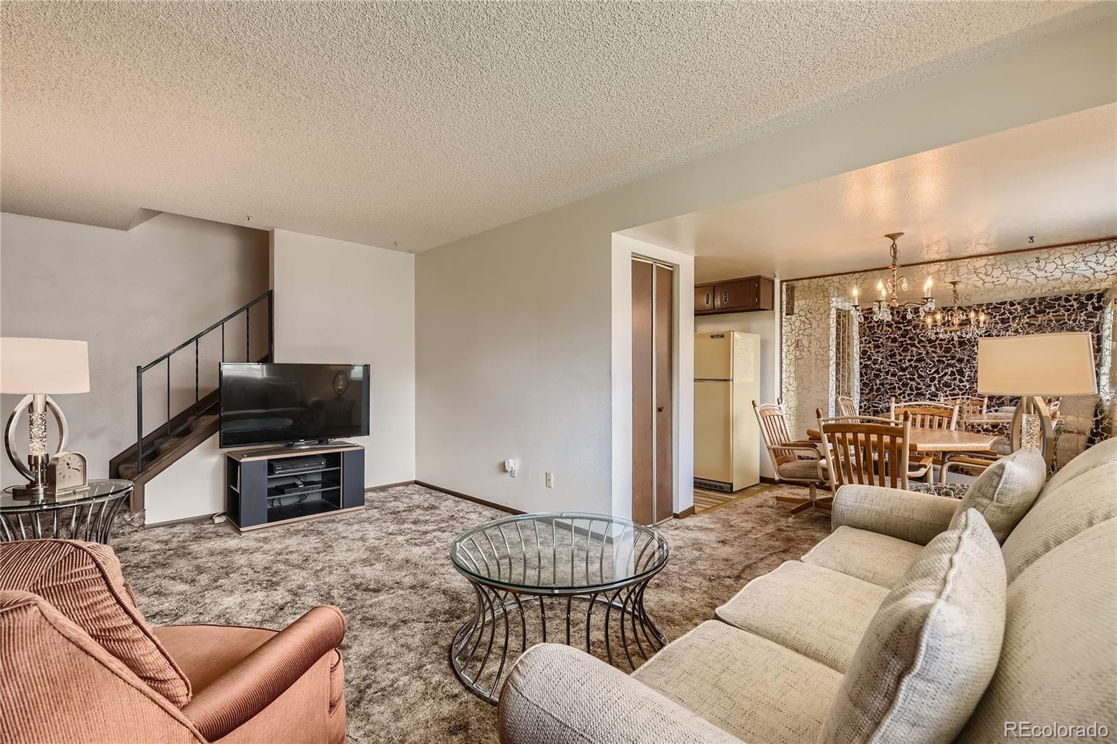 3225 S Garrison Street Unit: 15