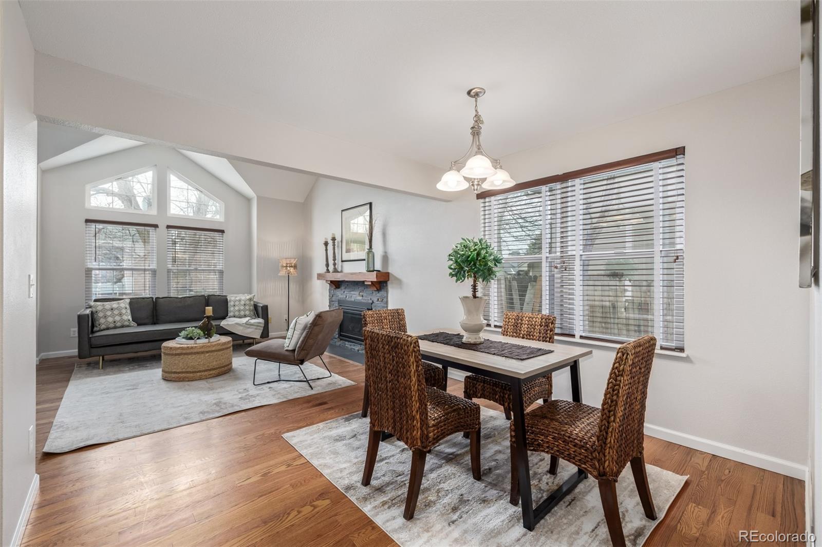 116 S Lindsey Street