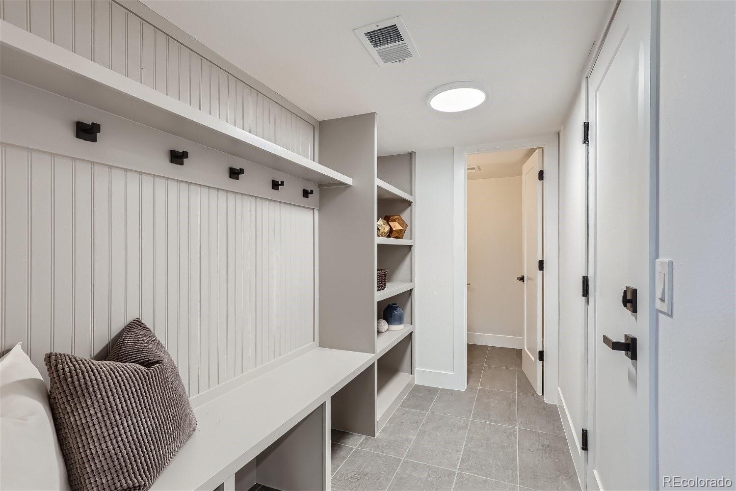 4070 S Spruce Street