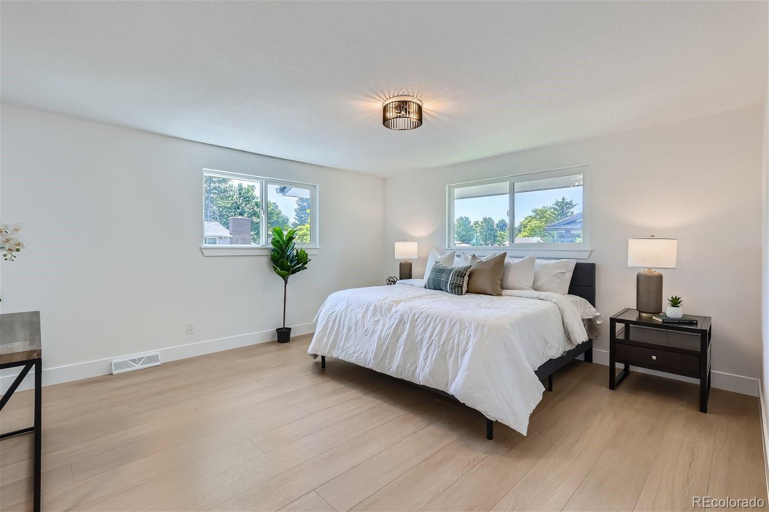 4070 S Spruce Street