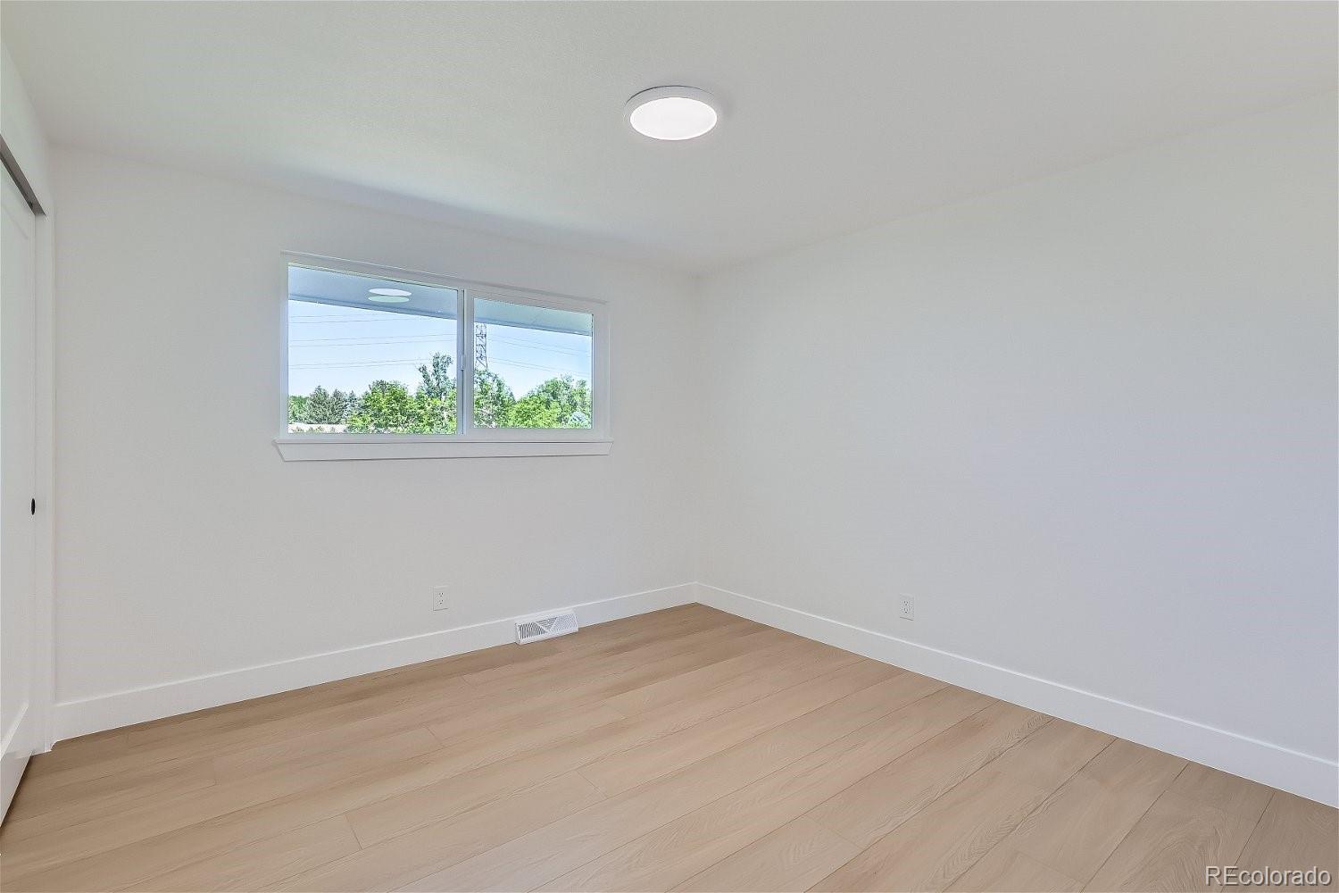 4070 S Spruce Street