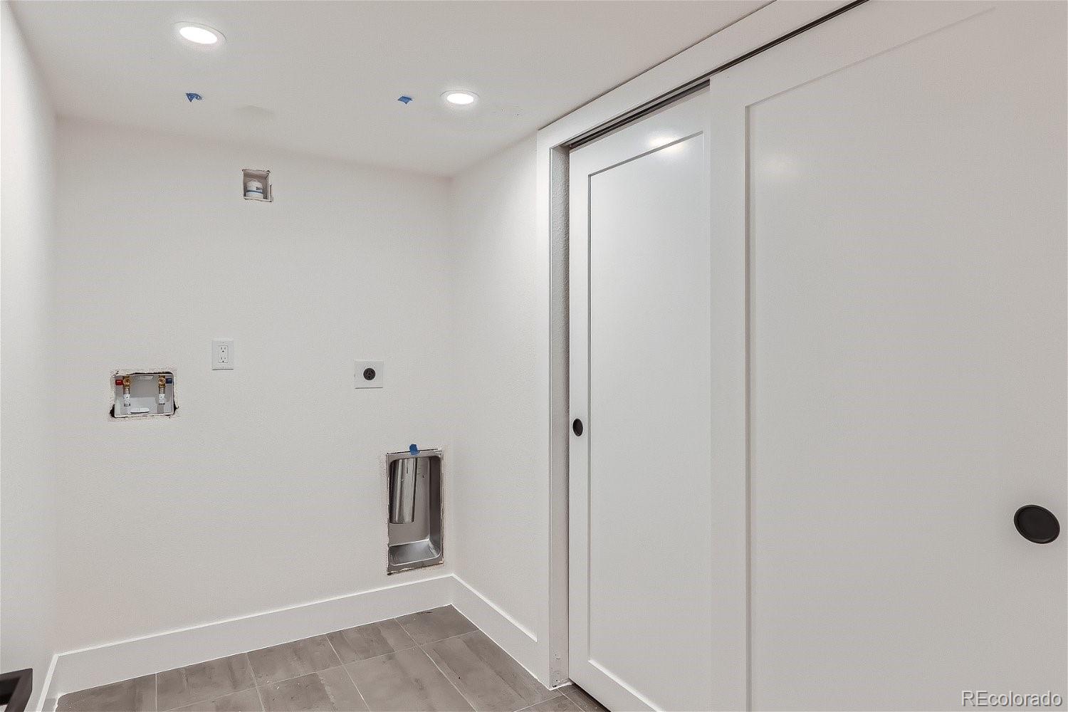 4070 S Spruce Street