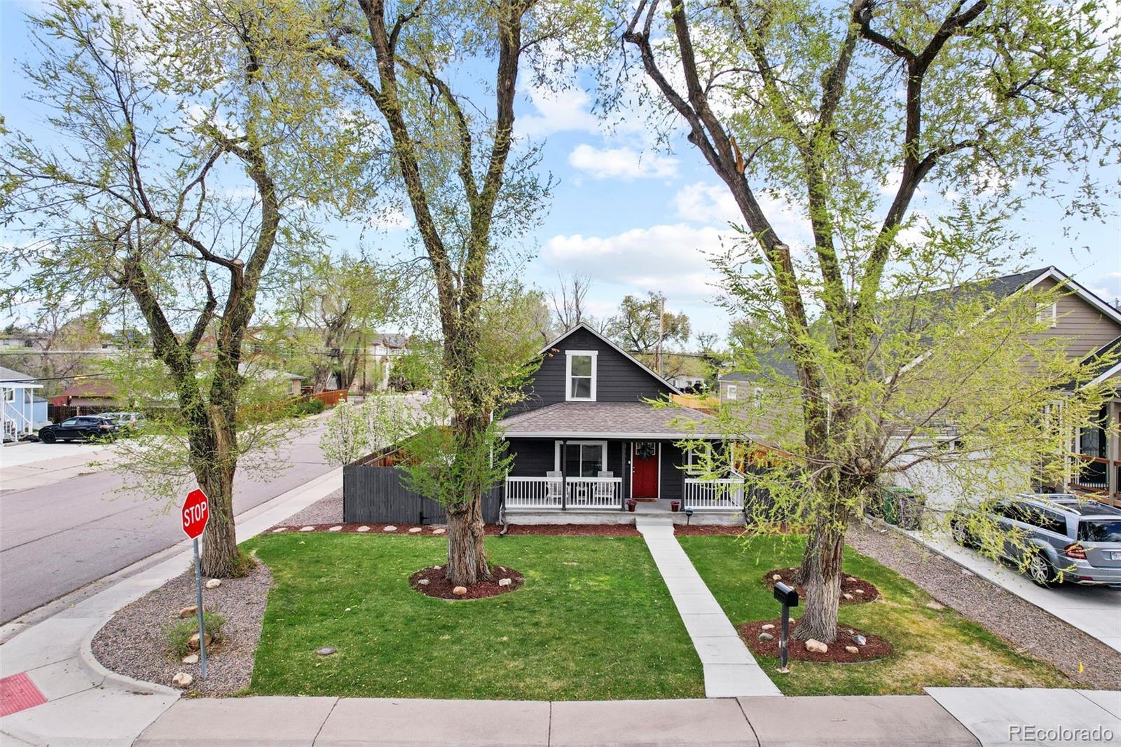 800 S Krameria Street