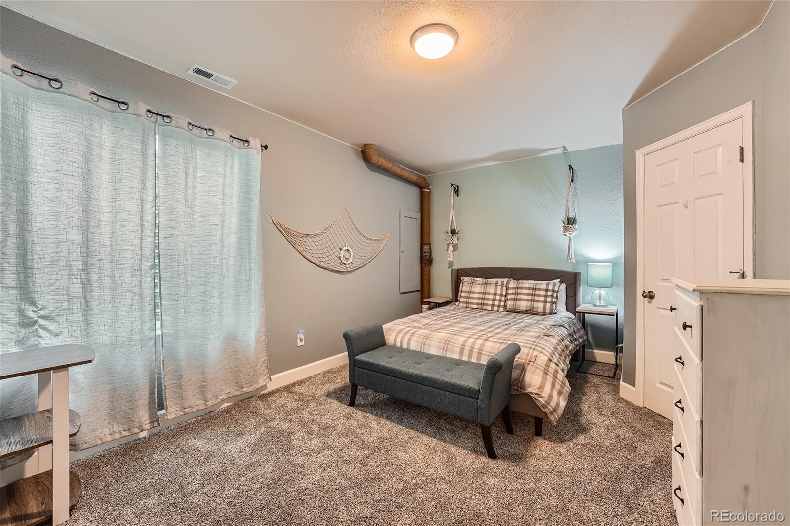 25491 E Ottawa Drive