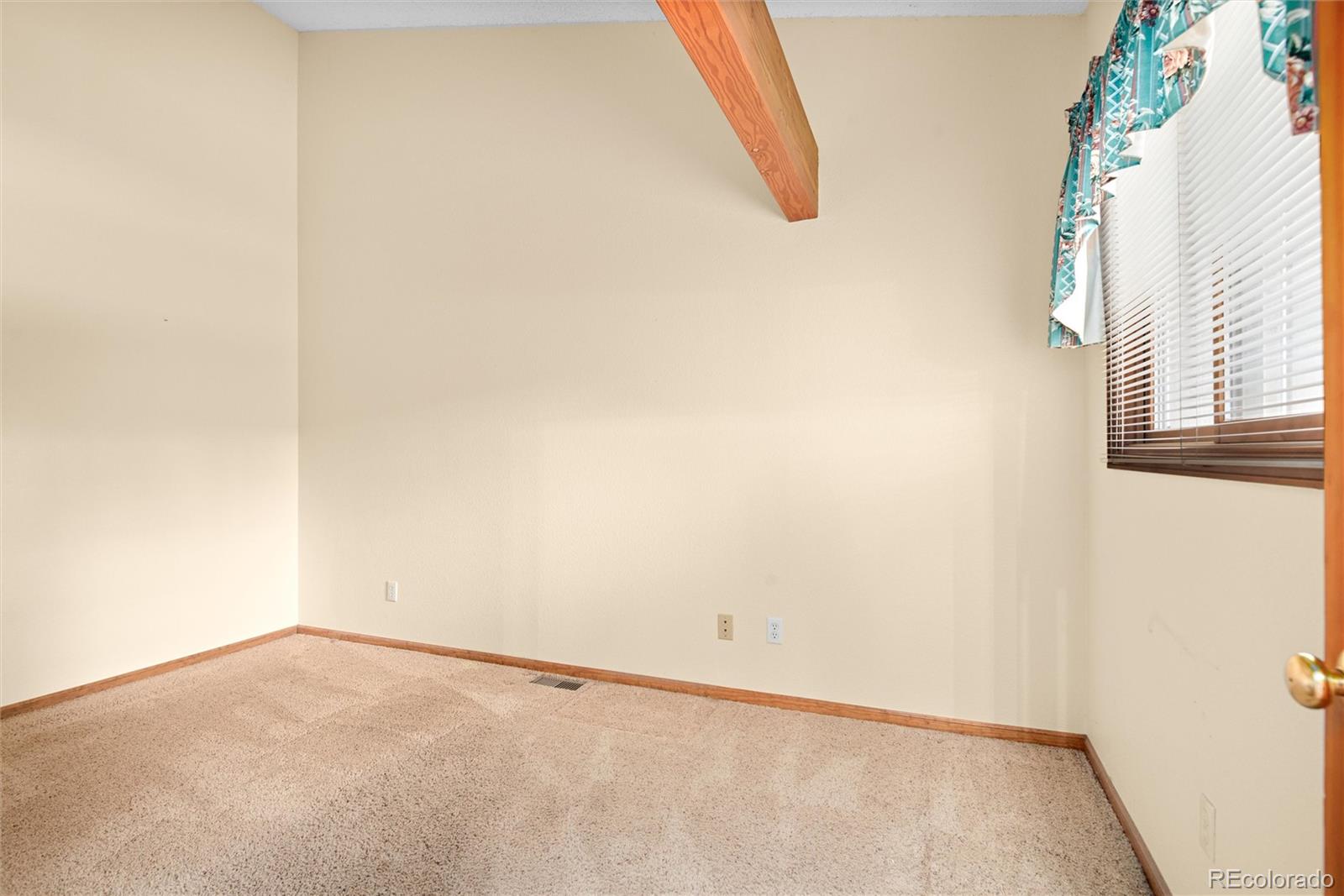 5283 Union Court Unit: 3