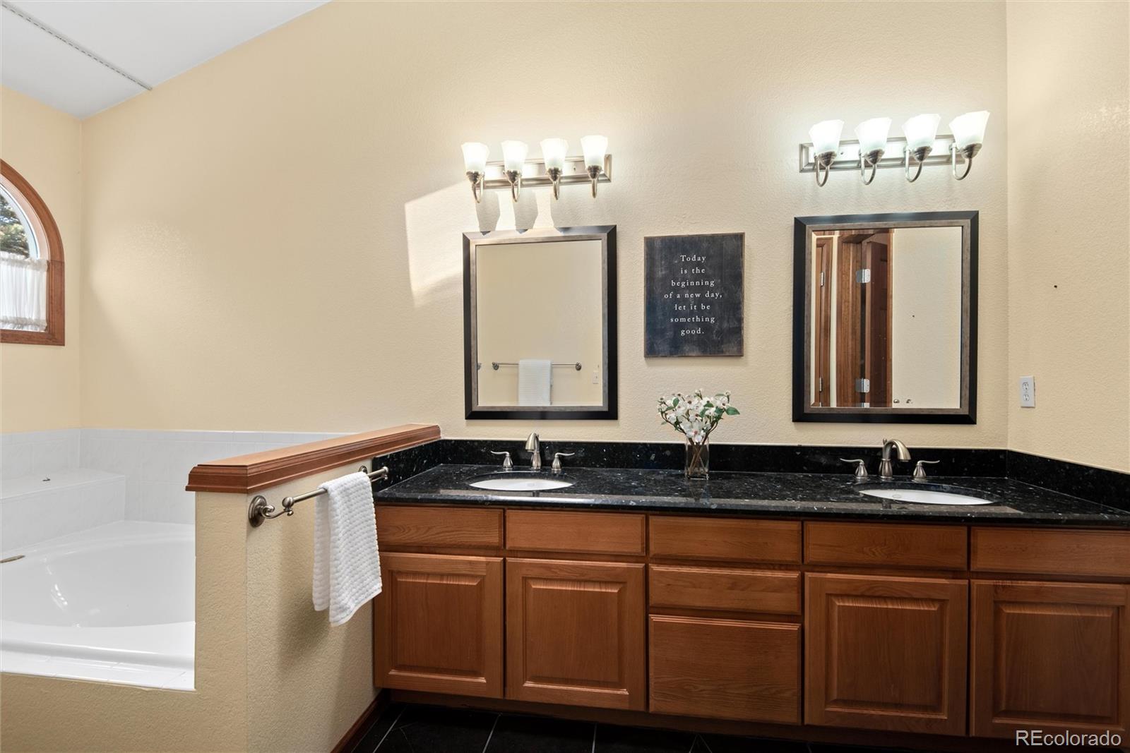 5283 Union Court Unit: 3