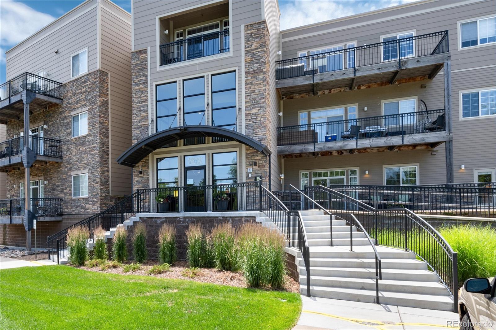 6000 W Floyd Avenue Unit: 103