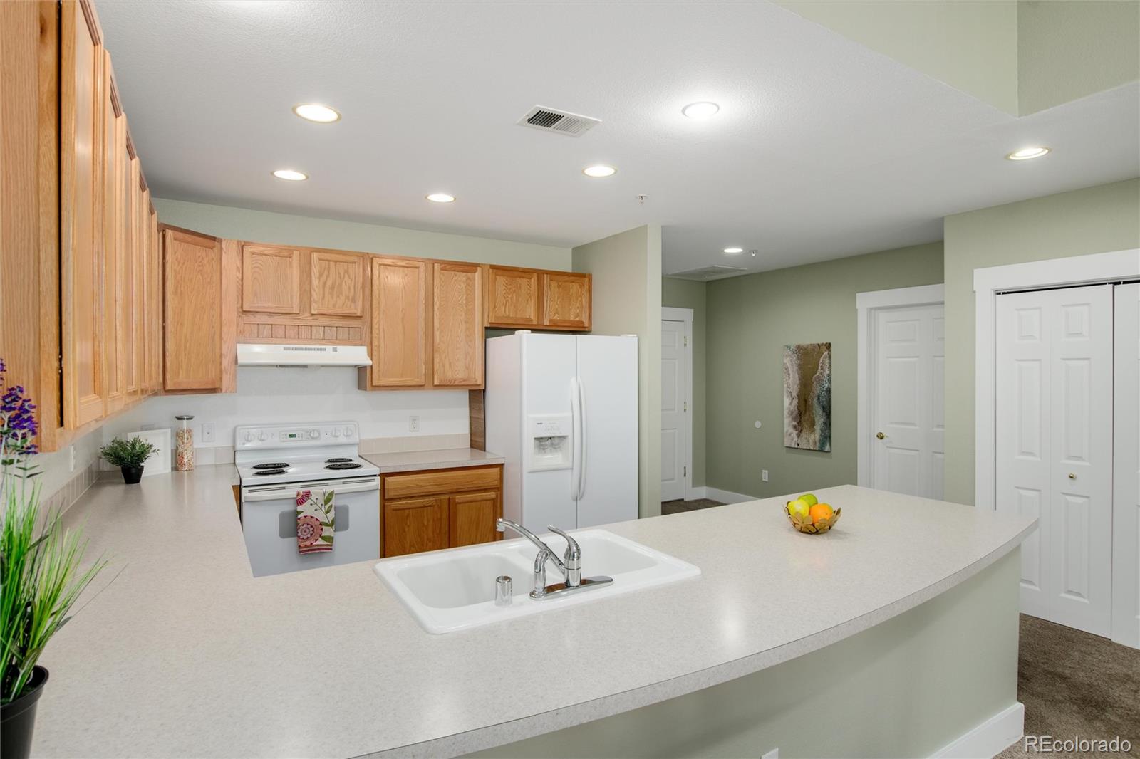 6000 W Floyd Avenue Unit: 103