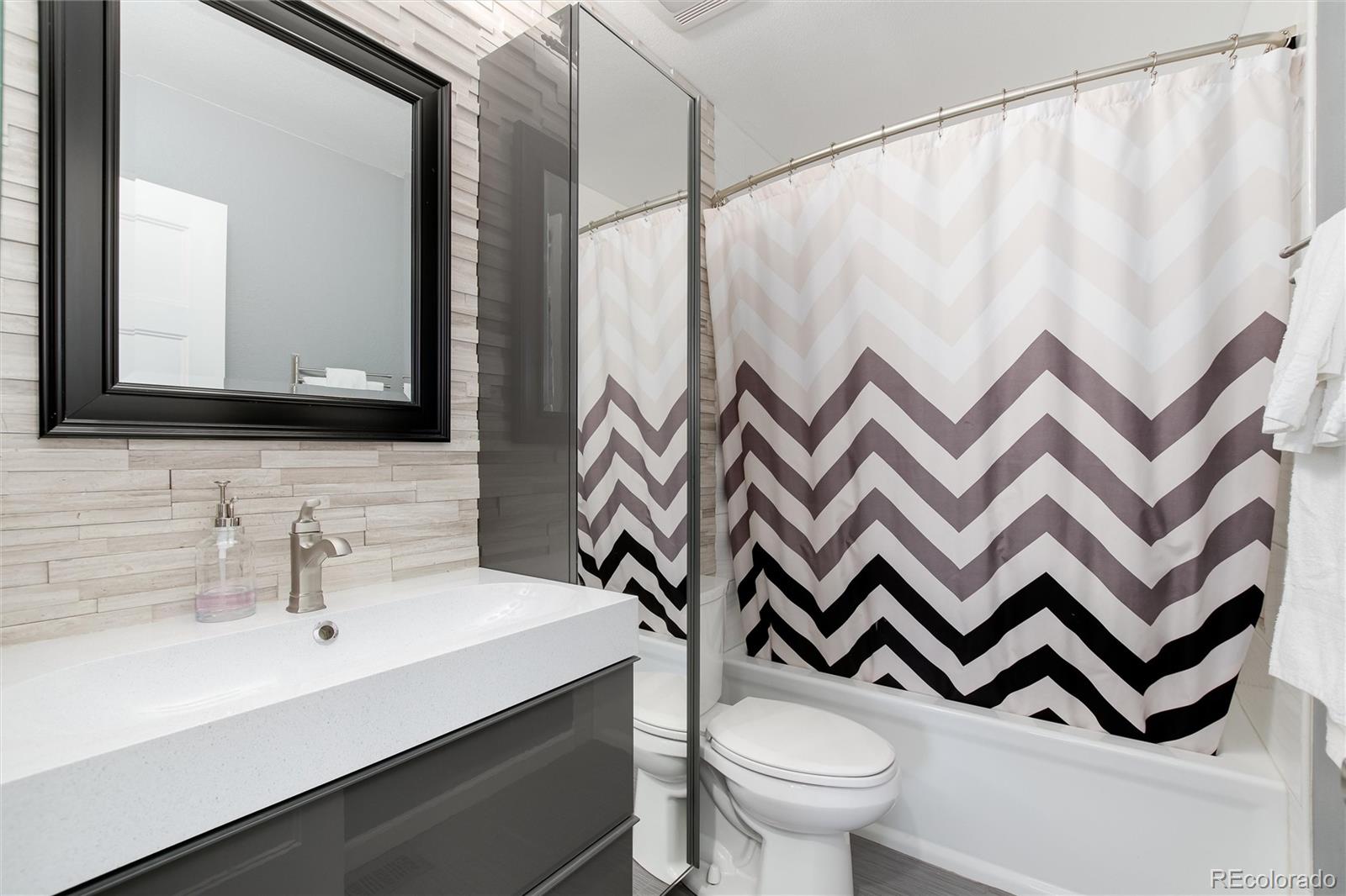 8214 S Gaylord Court