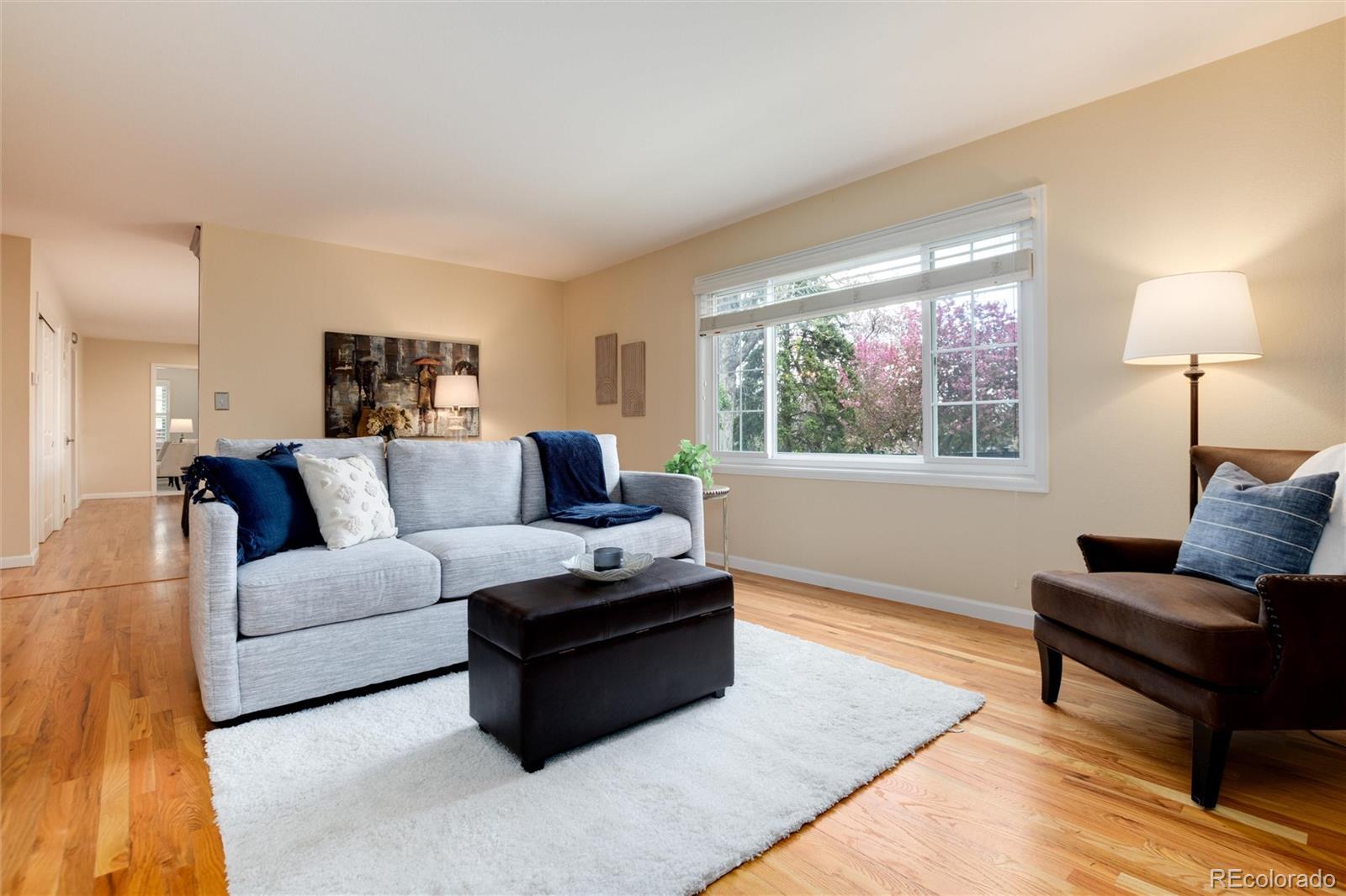 7024 S Oneida Circle