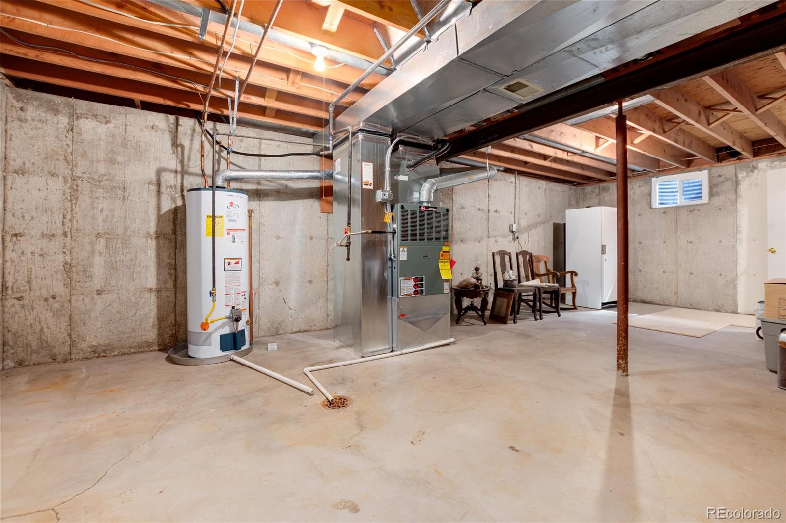 7024 S Oneida Circle