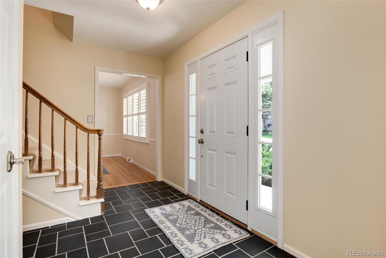 7024 S Oneida Circle