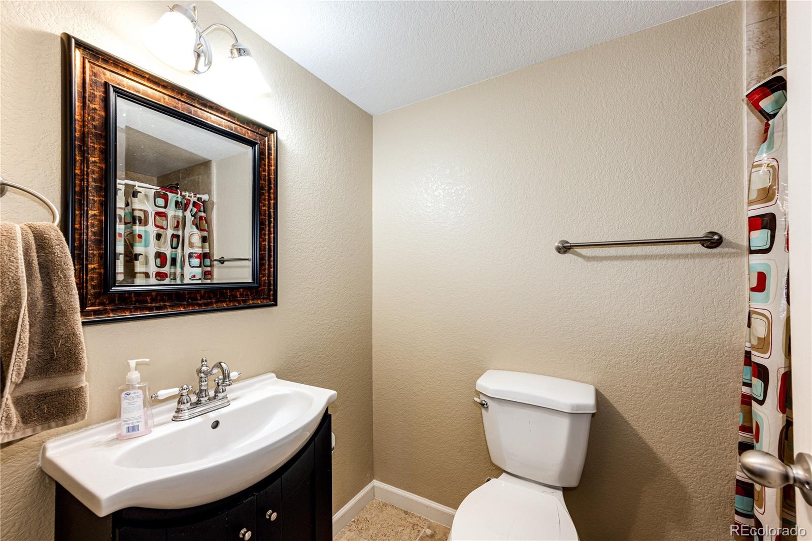 4953 S Eaton Parkway