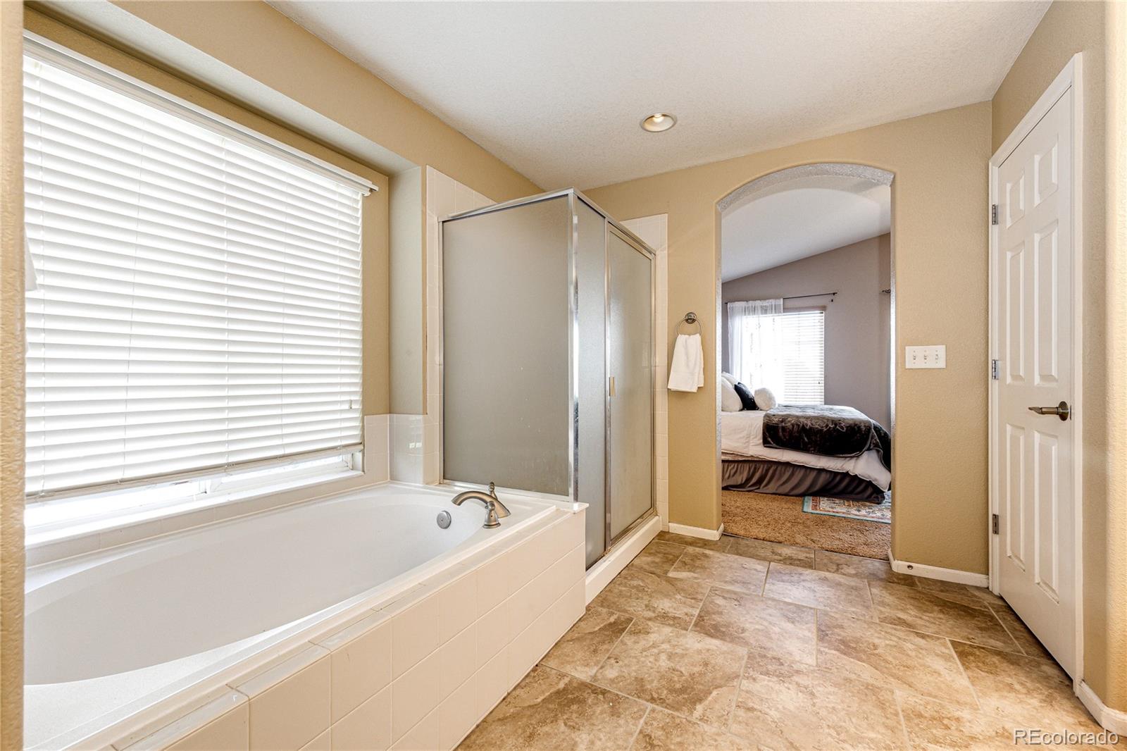 4953 S Eaton Parkway