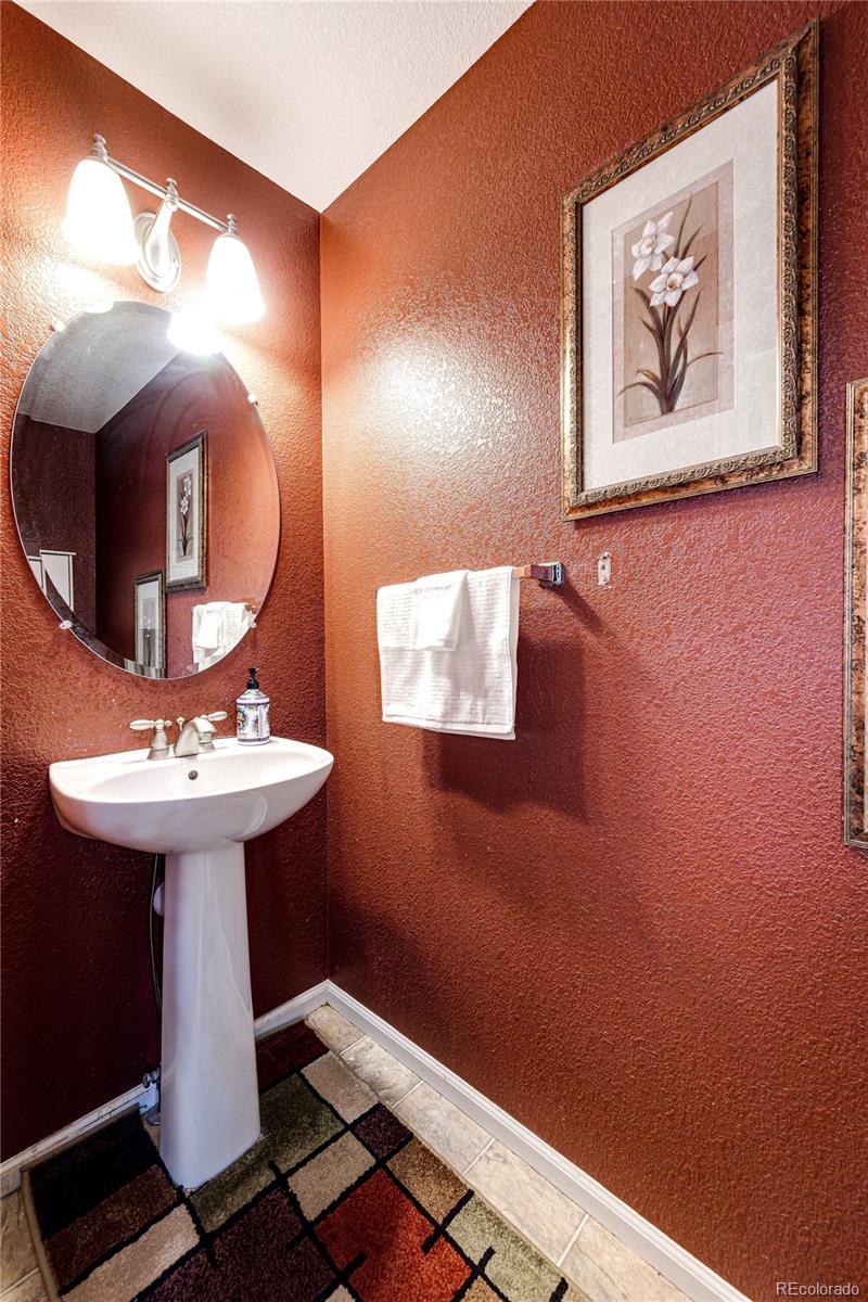 4953 S Eaton Parkway