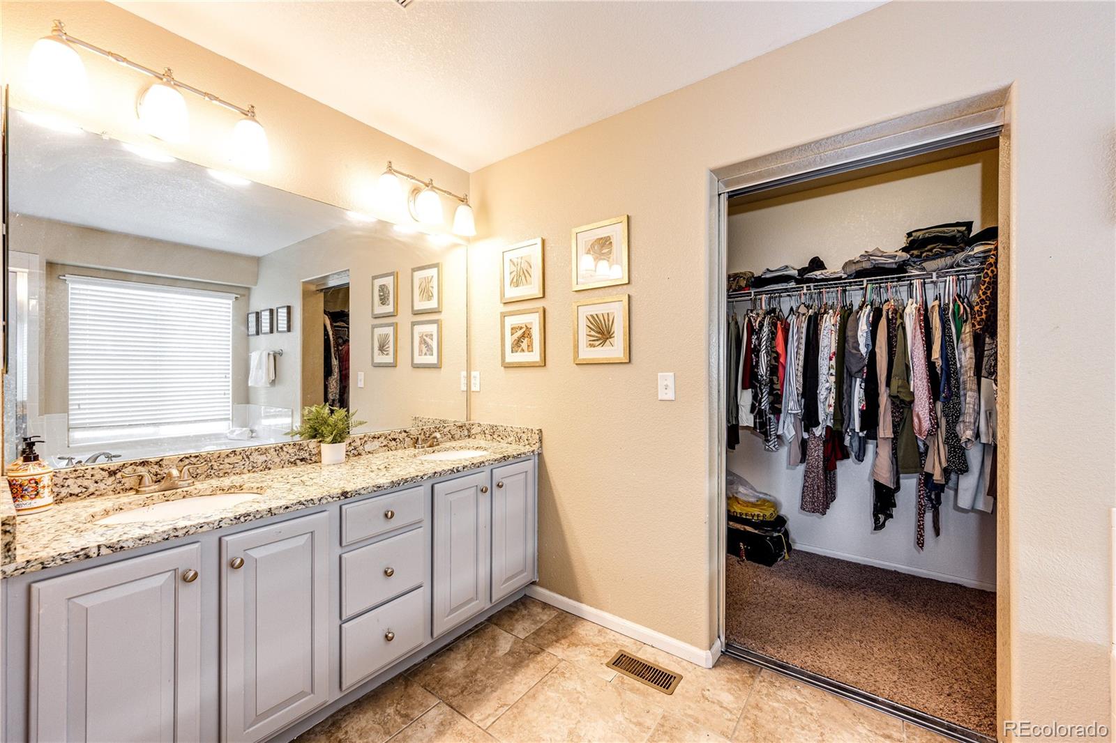 4953 S Eaton Parkway