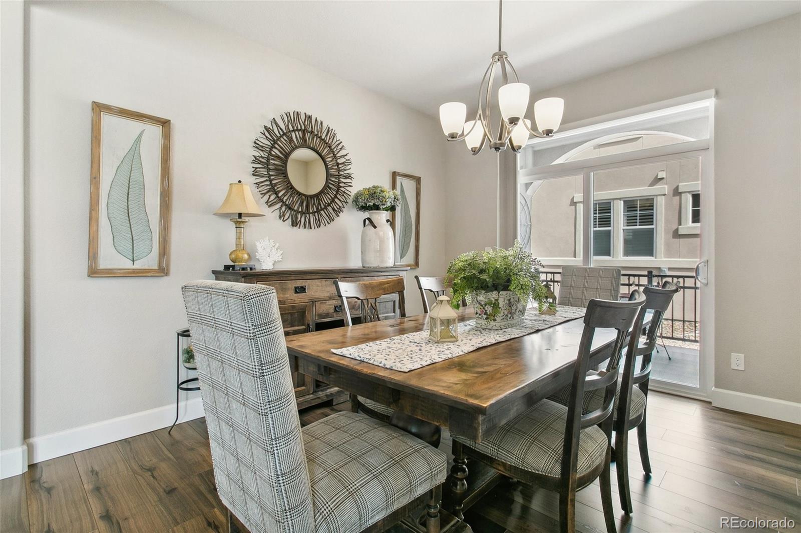 1325 Promontory Crest View