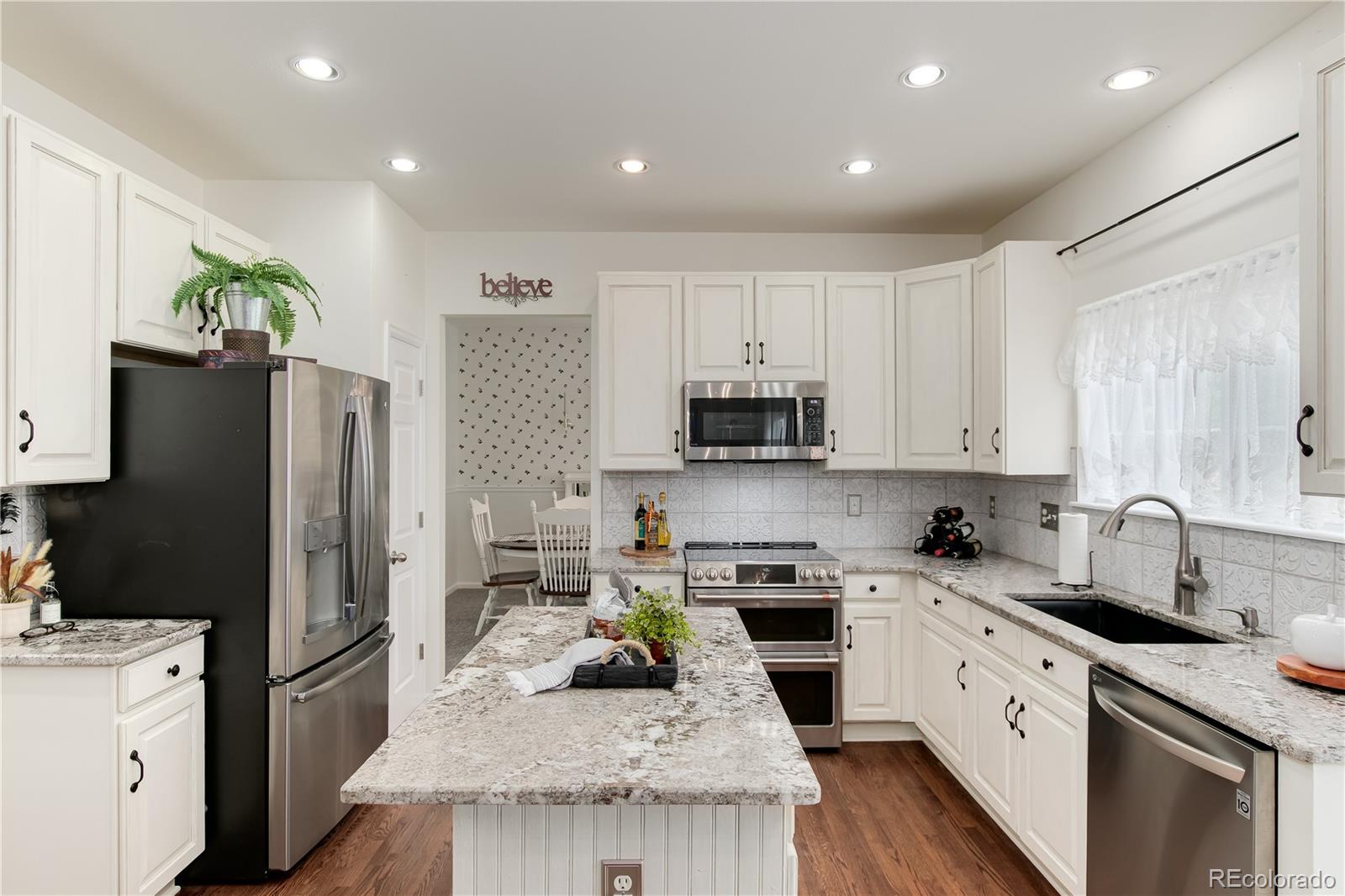 9712 Golden Eagle Avenue