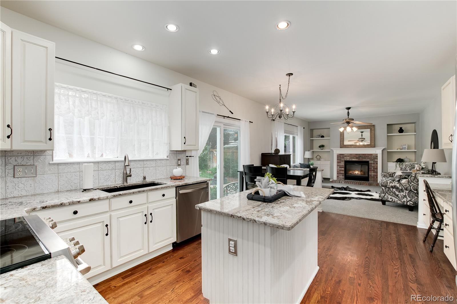 9712 Golden Eagle Avenue