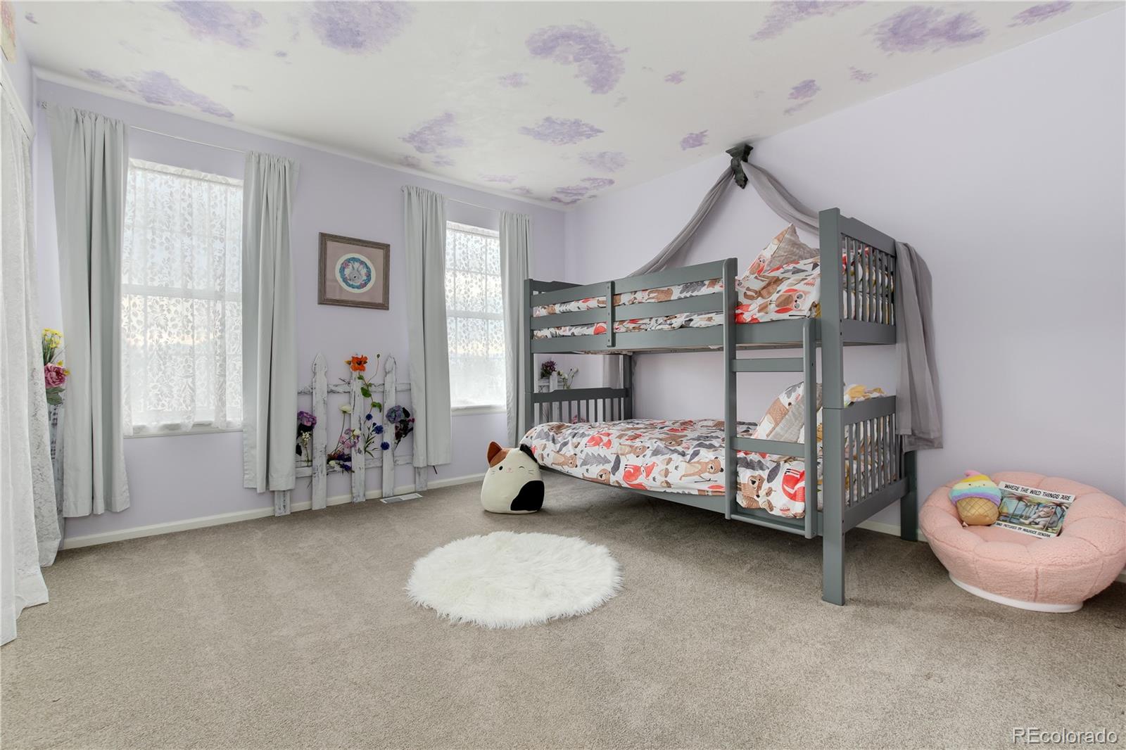 9712 Golden Eagle Avenue