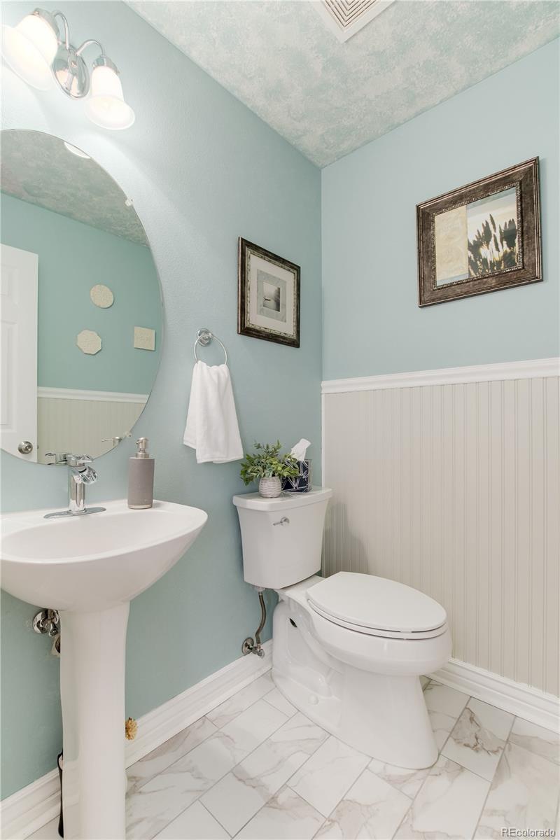 9712 Golden Eagle Avenue