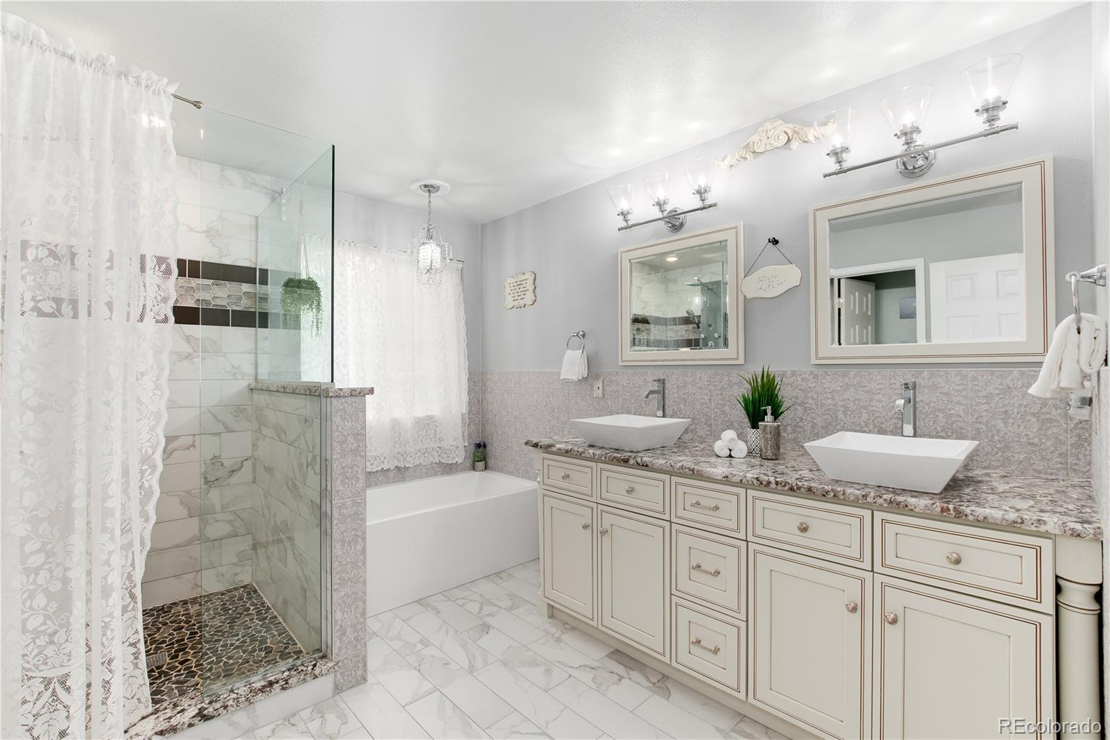 9712 Golden Eagle Avenue