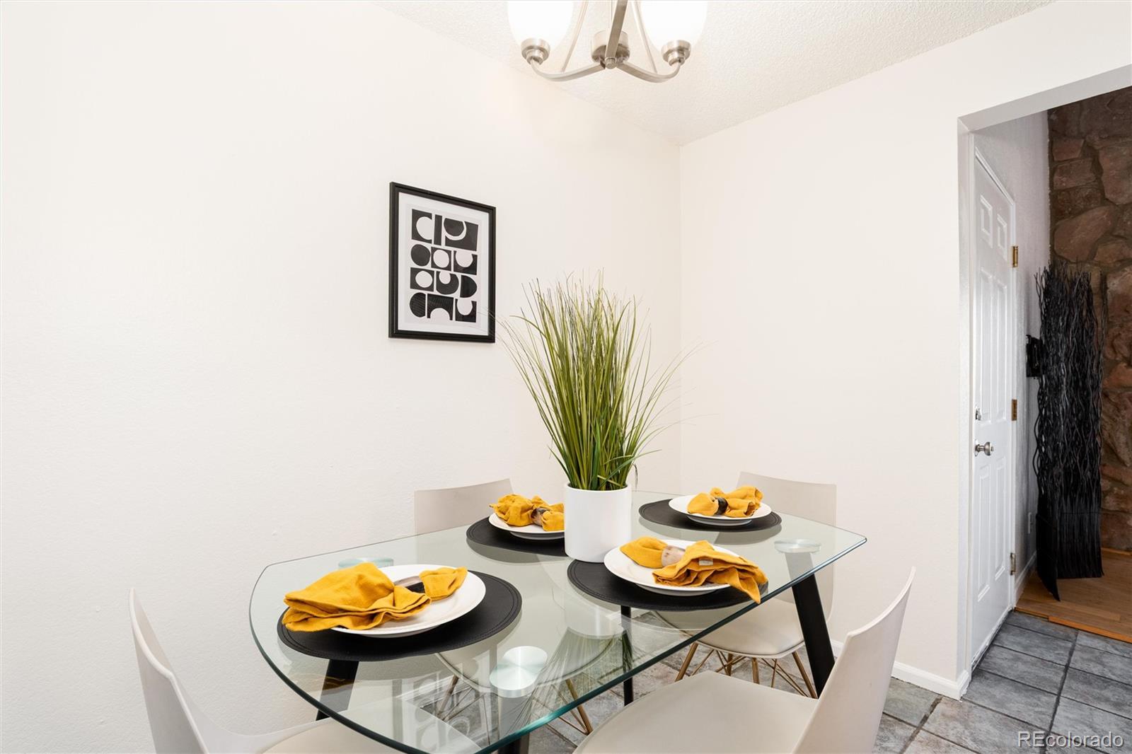 6380 Oak Street Unit: 301