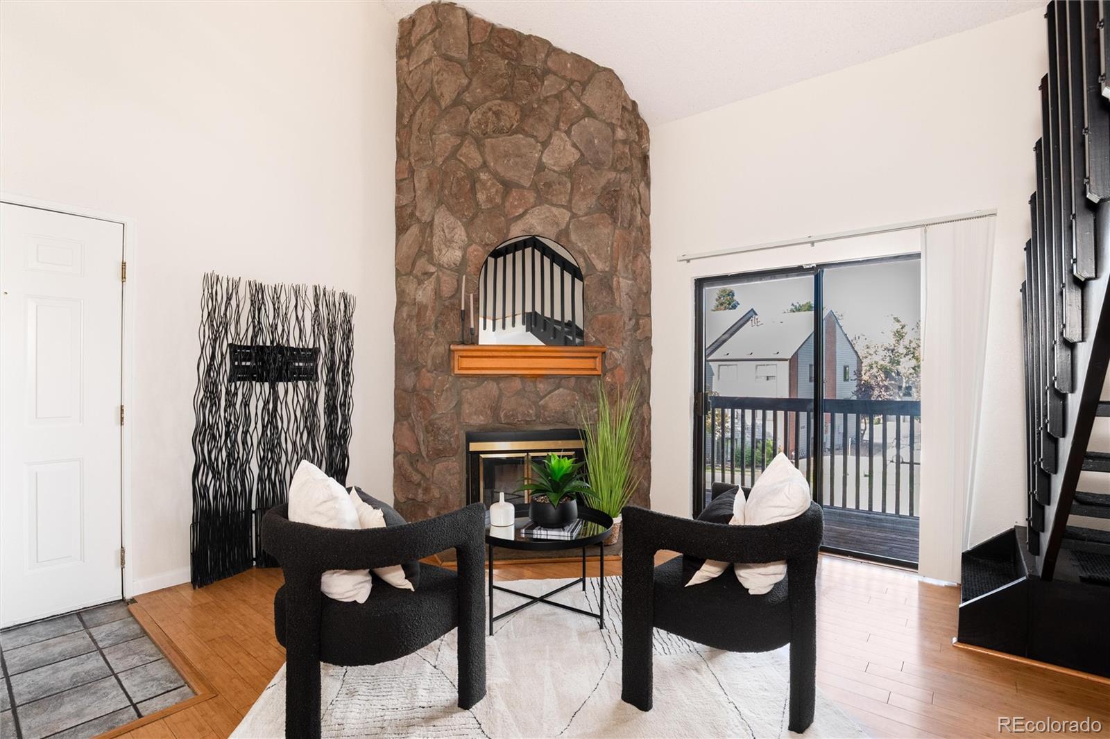 6380 Oak Street Unit: 301