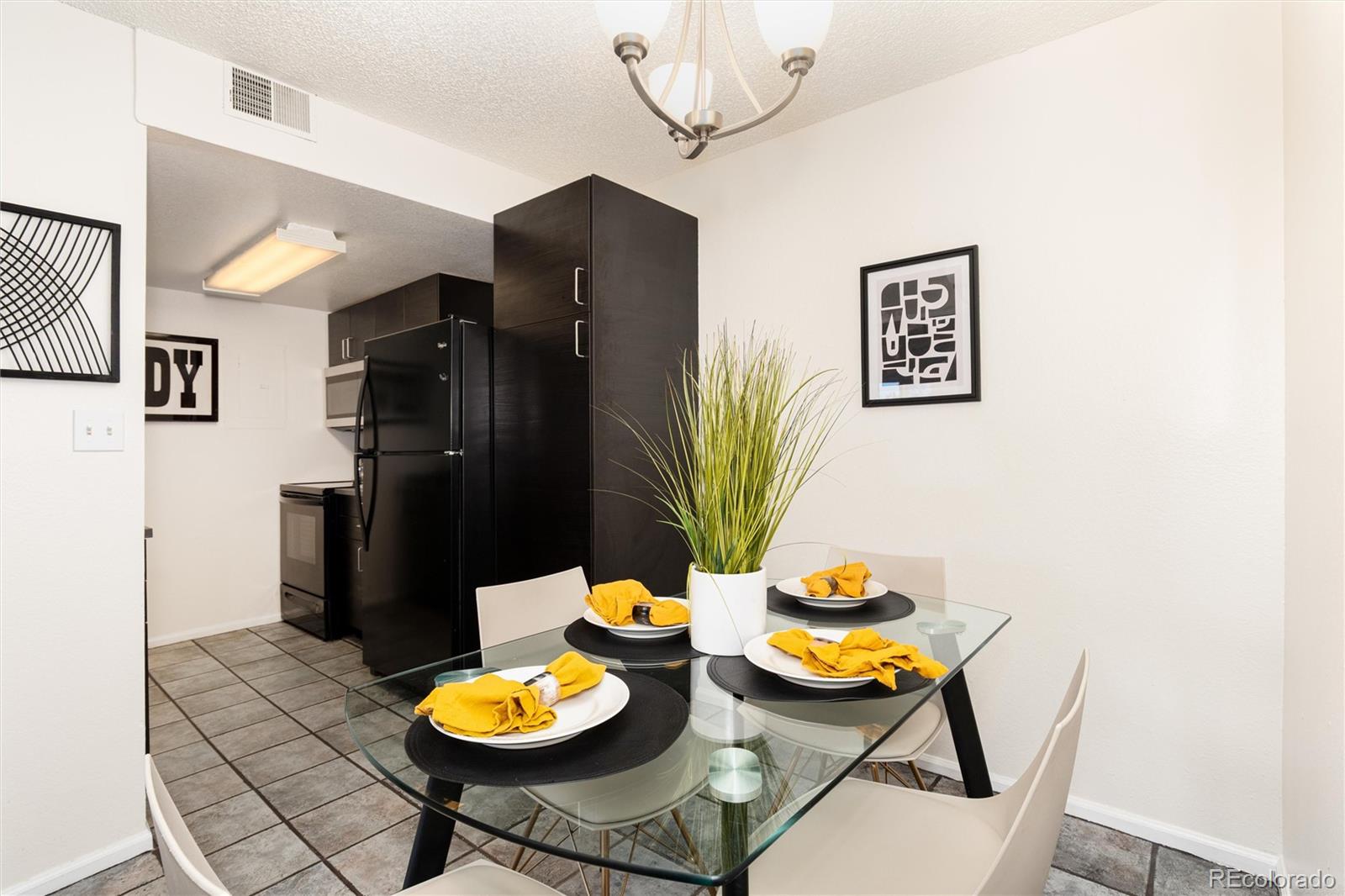 6380 Oak Street Unit: 301