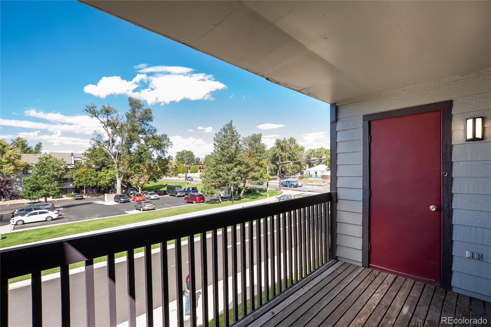 6380 Oak Street Unit: 301