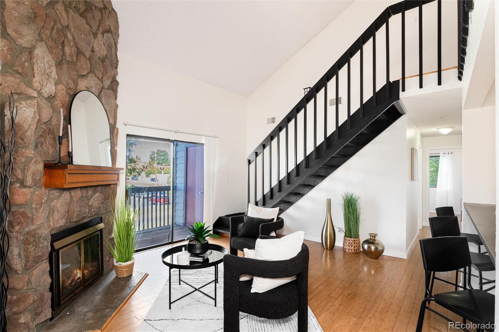 6380 Oak Street Unit: 301