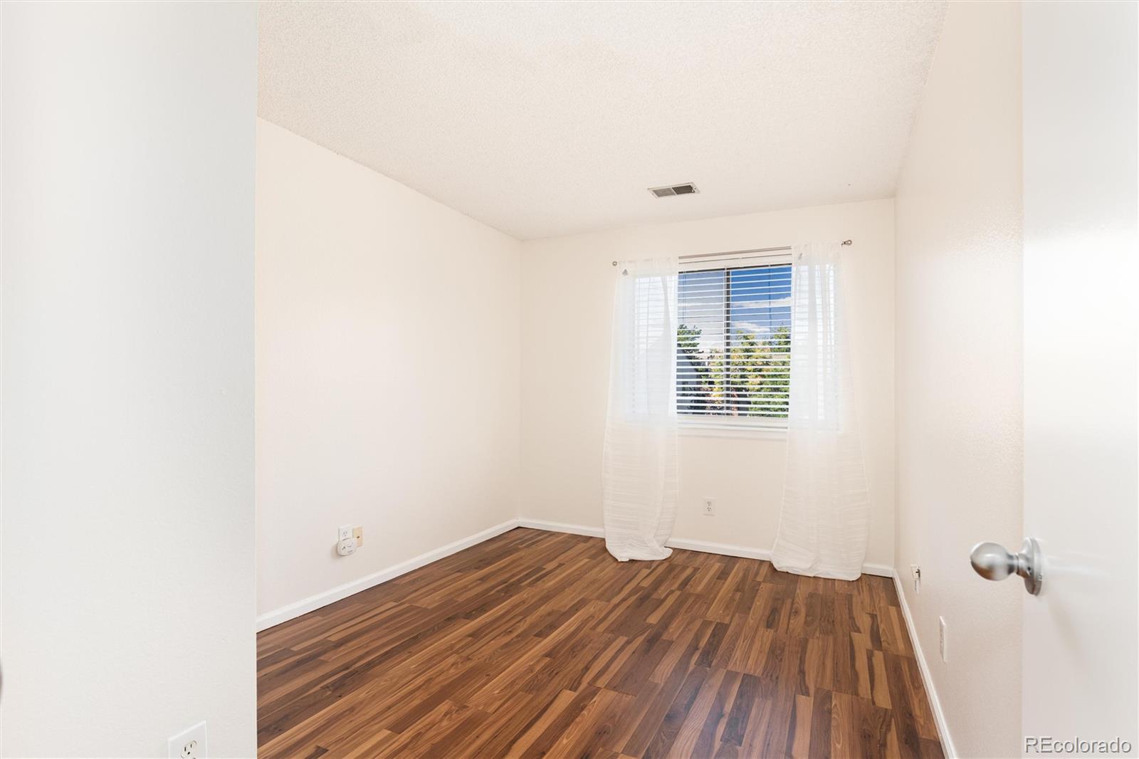 6380 Oak Street Unit: 301