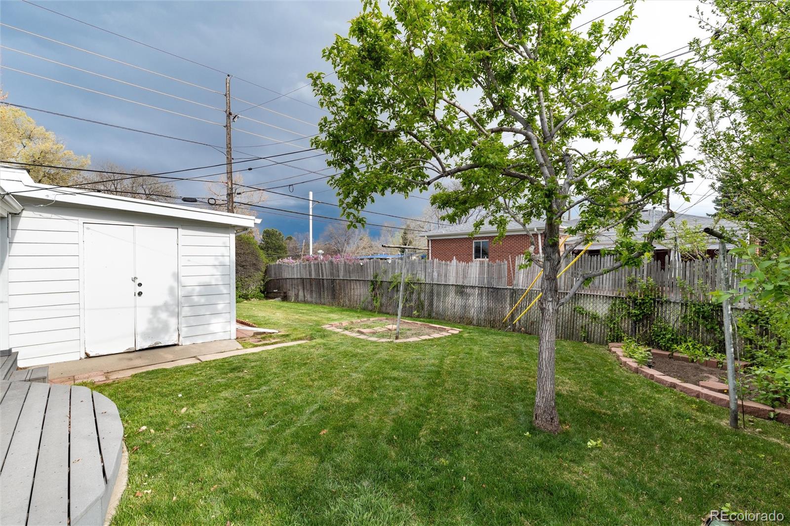 5582 E Colorado Avenue