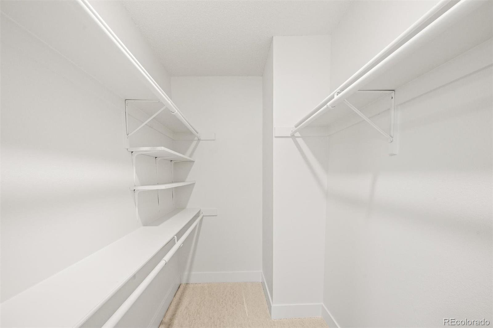 9246 W Ontario Drive