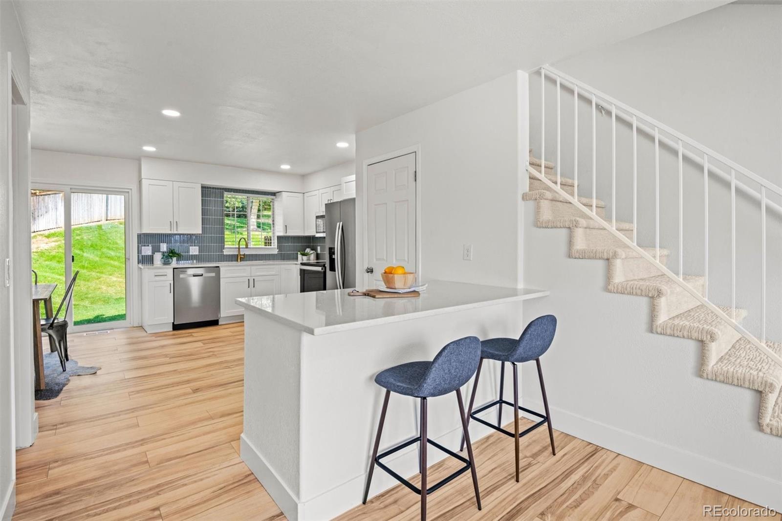 9246 W Ontario Drive